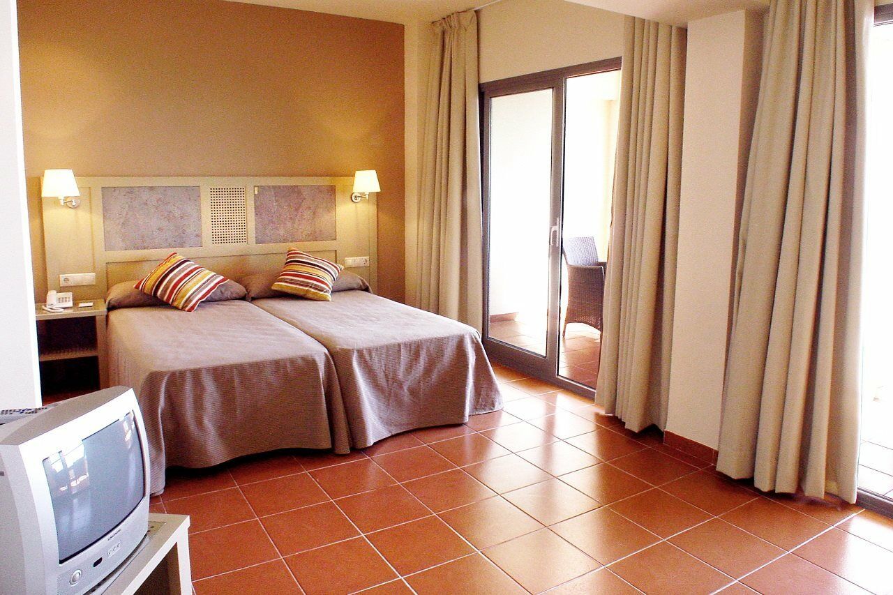 Hotel Alcossebre Extérieur photo